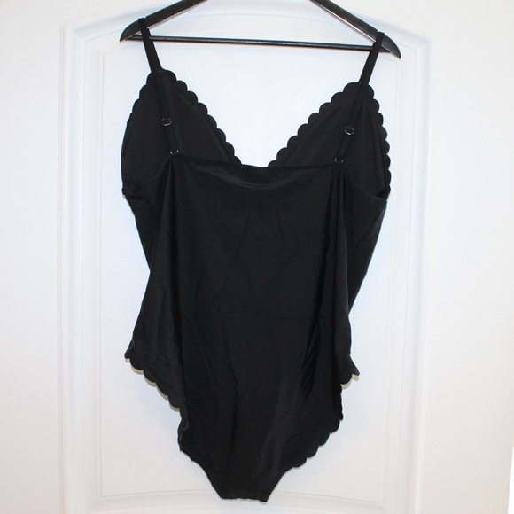 J. Crew scalloped one-piece swimsuit (women’s 2X) (NWT) - Picture 9 of 15